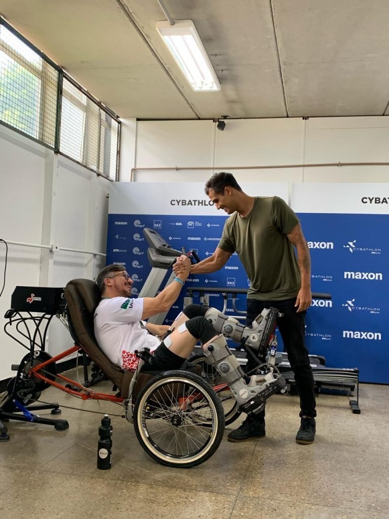 Estevão Lopes & Pixua